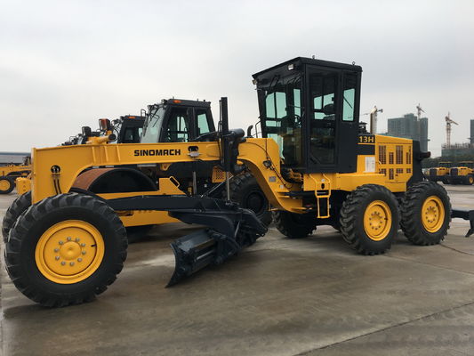 2200 Rmp Heavy Equipment Motor Grader ไฮดรอลิก M135 เครื่องจักรก่อสร้างถนน