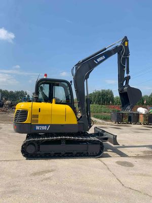 รถขุดตีนตะขาบขนาดเล็ก 5.8*2.0*2.1 ม. สูงสุด รัศมีการขุด 6.1 ม. เท่ากับ Komatsu PC60