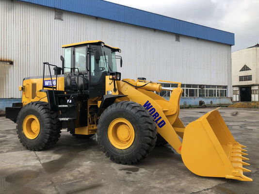2200r / นาทีความเร็วสูงสุดตัวโหลดล้อหน้า 3.0-3.6m³ความจุบุ้งกี๋