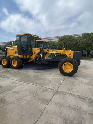 เครื่องจักรกลหนัก Grader M135 3658 มม. ความยาวใบมีดสำหรับการก่อสร้างและการขุด