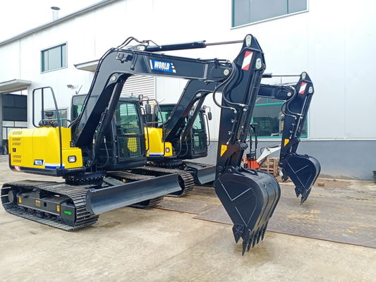 เครื่องขุดขนาดเล็ก 7500kg ความหนักของเครื่อง